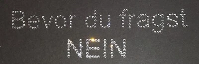 Hotfix Strassbügelbild Schriftzug "Bevor du fragst..." Glasstrass Applikation  - Bild 1 von 4