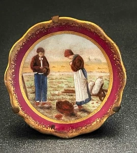 Vintage kleiner Limoges France Porzellan Teller handbemalt auf Ständer oder Wandhänger - Bild 1 von 2
