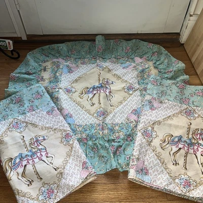 Funda falsa almohada caballo gato carrusel vintage cottagecore y 2 cortinas cenefa Foto 1 de 4