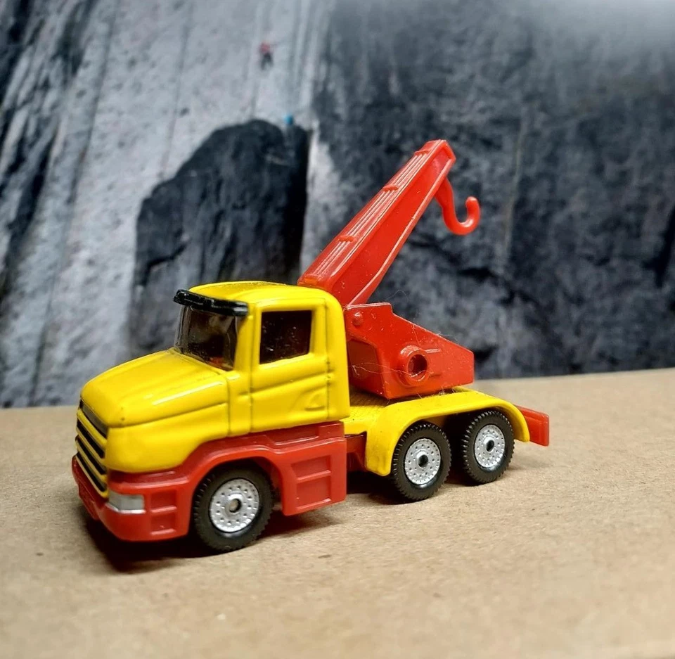 Camión de remolque Siku suelto como nuevo Foto 1 de 1