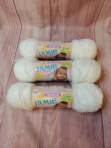 Lotto 200 tinture Lion Brand Jamie Baby 3 strati 100% acrilico bianco 62017.02 set di 3 - Foto 1 di 6