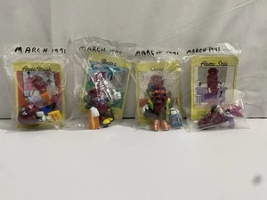 Juego Completo De Colección De 4 Figuras De Pasas De California Hardees Nuevo En Paquete - Imagen 1 de 9