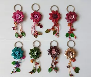 Llavero de cuero con un toque floral para tu bolso No. 14-2 - Imagen 1 de 17