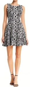 Alberto Makali Women's Black/White Large Short Day Dress NWOT! - Picture 1 of 2