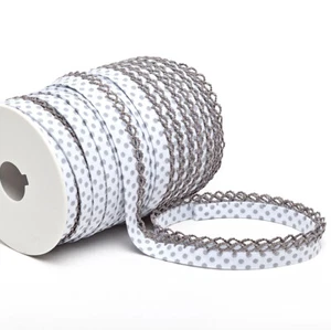 1 m Schrägband weiß mit grauen Punkten und Häkelborte - Bild 1 von 1