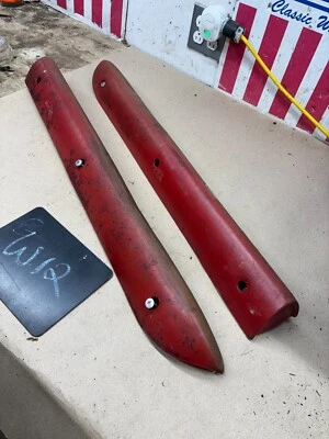 1961 1962 1963 FORD THUNDERBIRD RIGHT LEFT DOOR PANEL ARMREST ARM REST RESTS PAI - Image 1 of 4