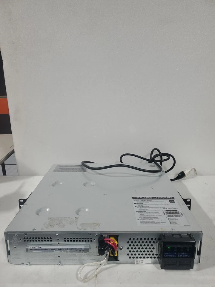 APC Smart-UPS SMT1500RM2U 1500VALCD 2U Rackmount - Works, No Batteries  - Image 1 of 4