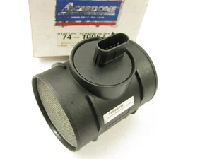 Mass Air Flow Sensor Cardone 74-10057 Reman For 2004-2006 Chevrolet Malibu 3.5L - Picture 1 of 4