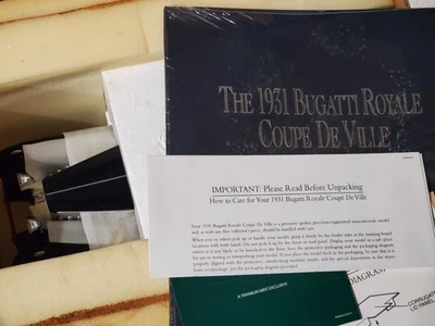 Franklin Mint 1931 Bugatti Royale Coupe DeVille 1:16 Scale Diecast Large Car - Image 1 of 4