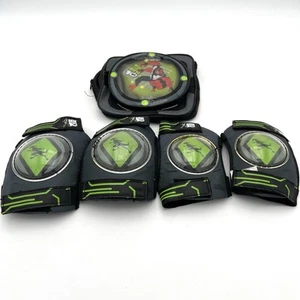 Ben 10 Knie- & Ellenbogenschoner Cartoon Netzwerk Fahrradtasche XLR8 Upgrade Vierarme - Bild 1 von 5