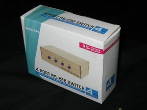 4 Port RS232 Serial DB 9 Pin Male Female Connectors Manual Switch - Picture 1 of 5