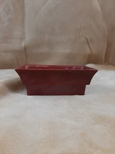 Maceta estilo Art Deco vintage granate/rojo de PLANTER INC CHICAGO ILL 574 - Imagen 1 de 8