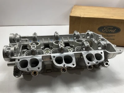 NOS OEM Ford F3DZ6049B Engine Bare Cylinder Head 93-95 Taurus 3.2L SHO RH Side - Image 1 of 4