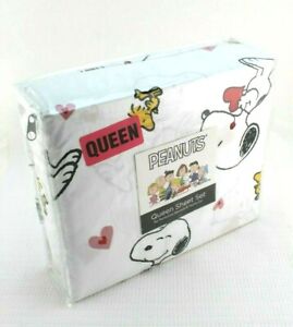 NWT SNOOPY & WOODSTOCK Queen Size Sheet 4 Pc. Set 90" x 102" Fits 16" Deep