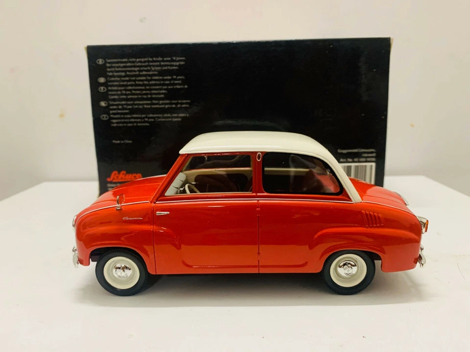 Schuco Goggomobil Limousine (red/white) 1 18 450009700