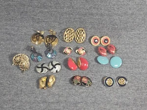 Clip On Earrings 13 Pair Assorted Sizes And Styles Muticolor Costume Jewelry  - Picture 1 of 24