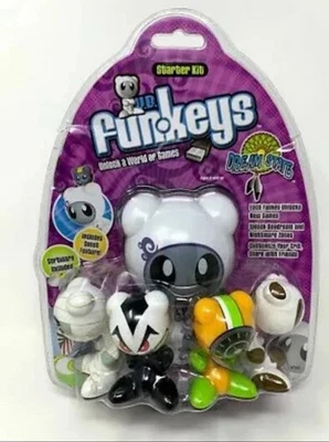 БОНУСНЫЙ СТАРТОВЫЙ НАБОР UB FUNKEYS 2008 DREAM STATE HUB С PTEP, VLURP, DRIFT & WAGGS - Изображение 1 из 2