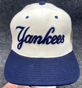 Drew Pearson NY Yankees Script Mütze Kappe creme/marine Druckknopflasche 1990er MLB Deadstock - Bild 1 von 14