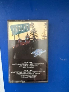 Eagles: Hotel California - Cassette Tape 1976 Classic Rock SoCal Rock - Imagen 1 de 2