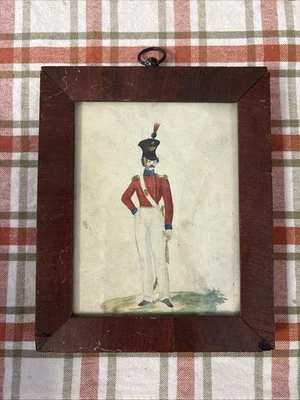 Acuarela de soldado de la milicia de principios del siglo XIX con abrigo rojo y sombrero corona de campana Foto 1 de 4