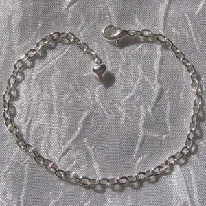 1 KETTE 20cm METALL SILBER GLIED 3x4mm mit KARABINER 12x6mm & HERZ *C77 - Bild 1 von 1