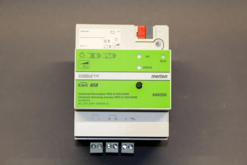 ** Merten Universal Dimmaktor 500W 649350 ** - Bild 1 von 3