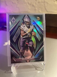 Aaron Jones #2 Teal Fade /72 - 2024 Panini Phoenix Vikings - Picture 1 of 6