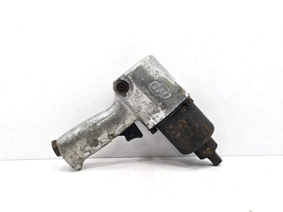 2705P1 INGERSOLL RAND 1/2″ AIR IMPACT WRENCH - Image 1 of 4