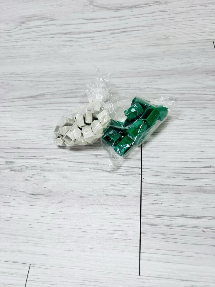 The Wizard of Oz Edition Monopoly Board Game Replacement Pieces  Houses Hotels - Image 1 of 3