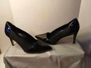 Calvin Klein Brie BlackPatent/Elastic Pump Heels Womens 9.5M POINTED TOE  - Picture 1 of 22