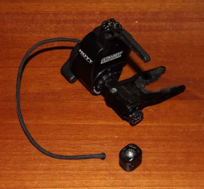 Hoyt Ultrarest Integrated MX QAD- Black - Bow Rest- LEFT Handed - Image 1 of 4