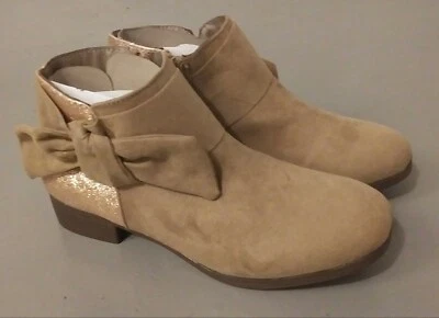 Botín Nine West para niña talla 3 Foto 1 de 3