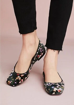 Anthropology Bisue Ballerina Velvet Flats Shoes Women’s  Velvet Floral Size 37 - Image 1 of 4