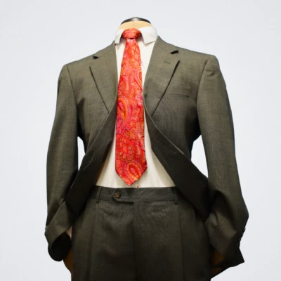 Jos A Bank 2 Piece Suit 42L Rifle Green Wool Classic Pleated 2 Button - Image 1 of 4