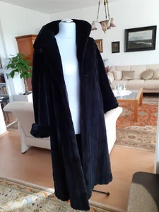 Nerzmantel geschoren. Absolut neuwertig, handgefertigt! Gr. ca. 38/42 - Bild 1 von 9