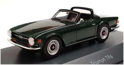 Schuco 1/43 Scale Resin 450913000 - Triumph TR6 - British Racing Green - Image 1 of 4