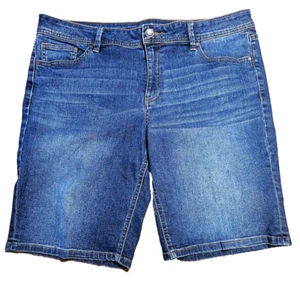 Women's a.n.a. Shorts New Approach Petite Stretch Denim Blue Jean Size 33/16P - Imagen 1 de 4