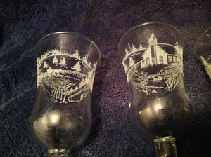 Lot of 2 glas Hurricane Candle Globe Winter/Country Scene Sleigh/Church/Holiday - Picture 1 of 6