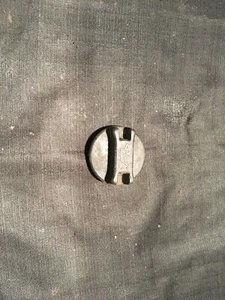 2007-2012 07-12 Nissan Altima 2.5L QR25 Oil cap  - Picture 1 of 1
