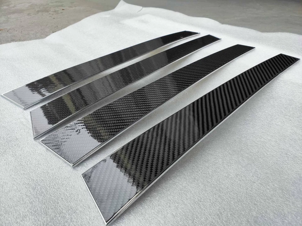 Pilar central de aluminio con fibra de carbono 3D 1994-2000 para Mercedes W202 Clase C Foto 1 de 3