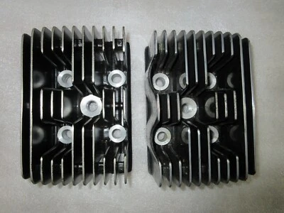 Yamaha RD350 NOS Cylinder Head Set RD350A  R5 R5B     360-11111-01  360-11111-00 - Image 1 of 4