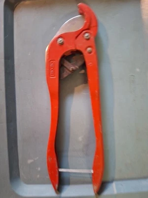 USED RIDGID TOOLS 1493 PVC Pipe Cutter (B10) - Image 1 of 4