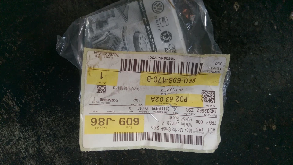 Original Audi Schutzhüllen Führungsbolzen Bremsen 8K0698470B Bremse A4 A5 A6 - Bild 1 von 1