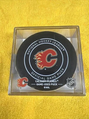 Jake Guentzel Goal Puck 10/25/18 Calgary Flames Penguins Sidney Crosby Assist - Image 1 of 4