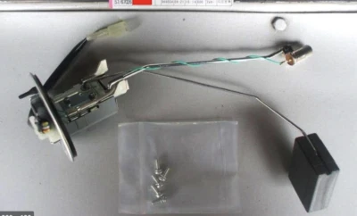 TOYOTA Genuine Corolla Fuel gauge Analog Sender AE86 TRUENO LEVIN 1984/85 OEM - Image 1 of 3