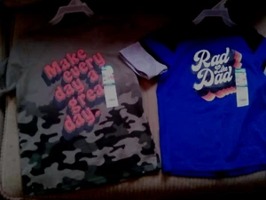Boys Tops Size 5T, Green Camo Graphic & Blue Rad like Dad, S/sleeve, NWT - Picture 1 of 8