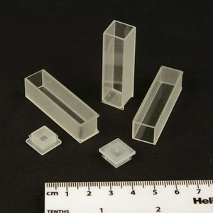 Glass Cuvette 10mm 3.5ml with cap 360-2500nm 2 polished windows - Picture 1 of 1