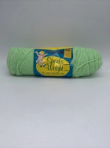VINTAGE Caron The Rite Weight Sports Weight Yarn 3205 BABY GREEN 3.5oz ORLON USA - Picture 1 of 9