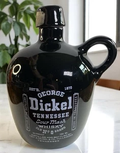 Jarra de whisky negro George Dickel Merle Haggard vintage 1987 - Imagen 1 de 9