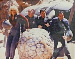 ¡GALAXY QUEST! Fotograma de película a todo color de Tim Allen Sigourney Weaver - Imagen 1 de 1